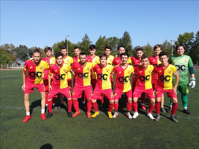 KURTULUŞSPOR U-19 YARIM DÜZİNE GOL ATTI